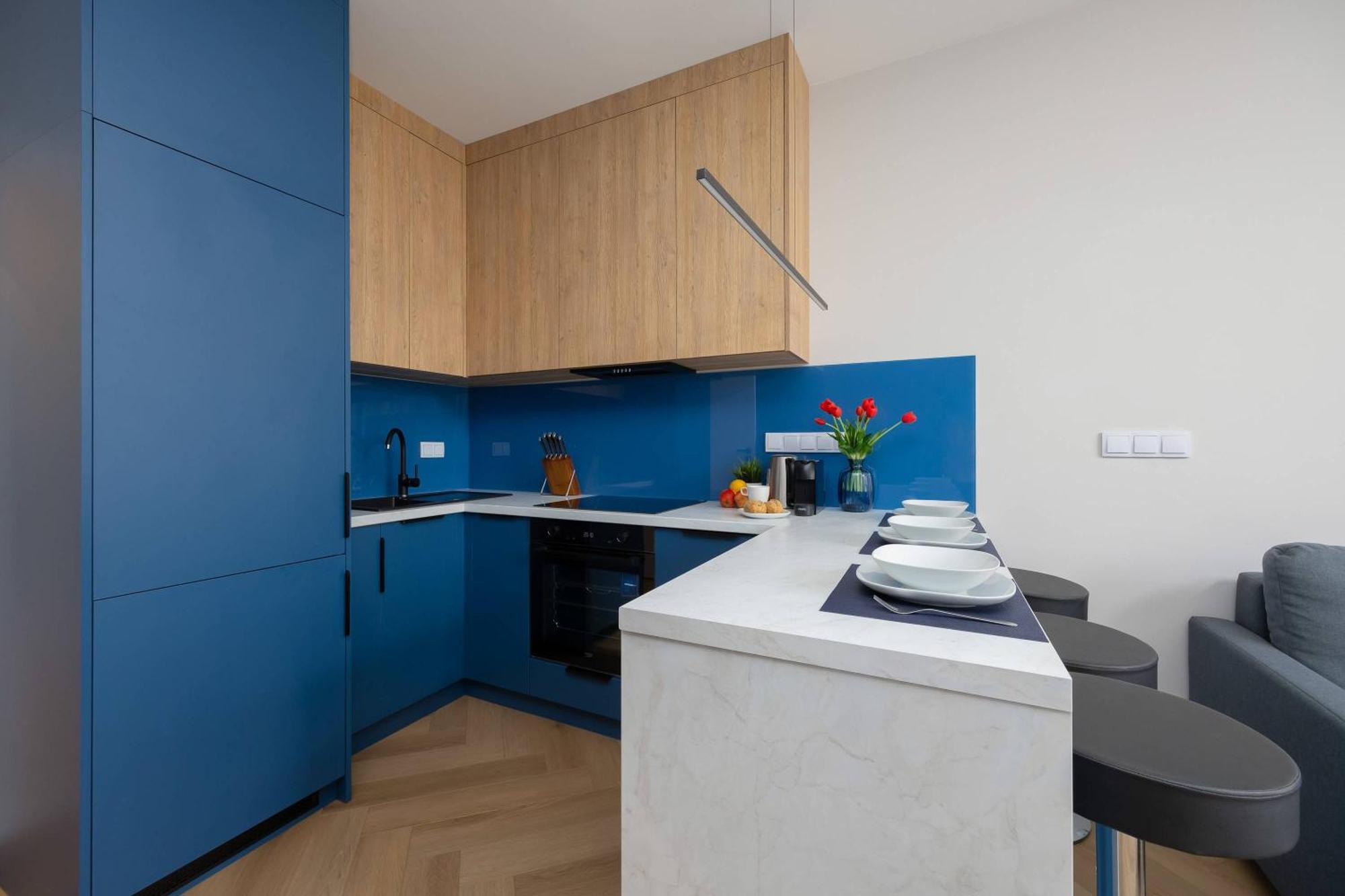 Apartament W Sercu Warszawy Biurko Do Pracy Zdalnej By Renters