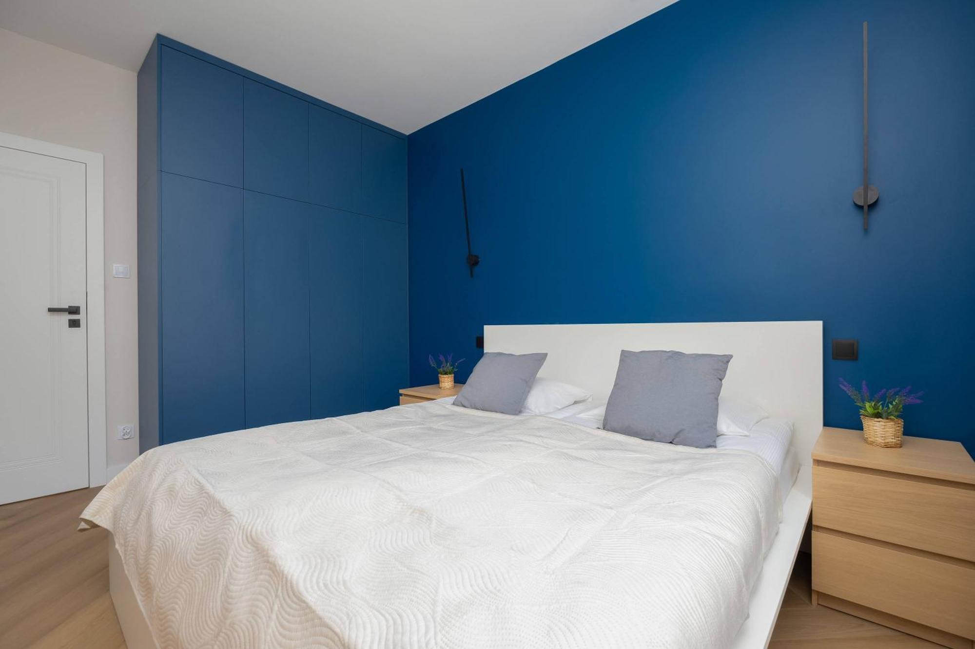 W Sercu Warszawy Biurko Do Pracy Zdalnej By Renters Apartament Warszawa